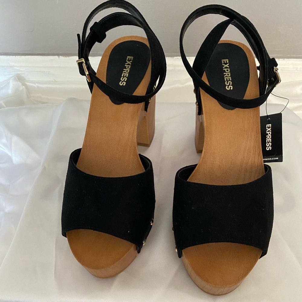 Express platform shoes, open toe